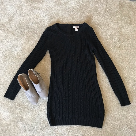 Forever 21 Sweaters - Forever 21 Black Sweater Dress